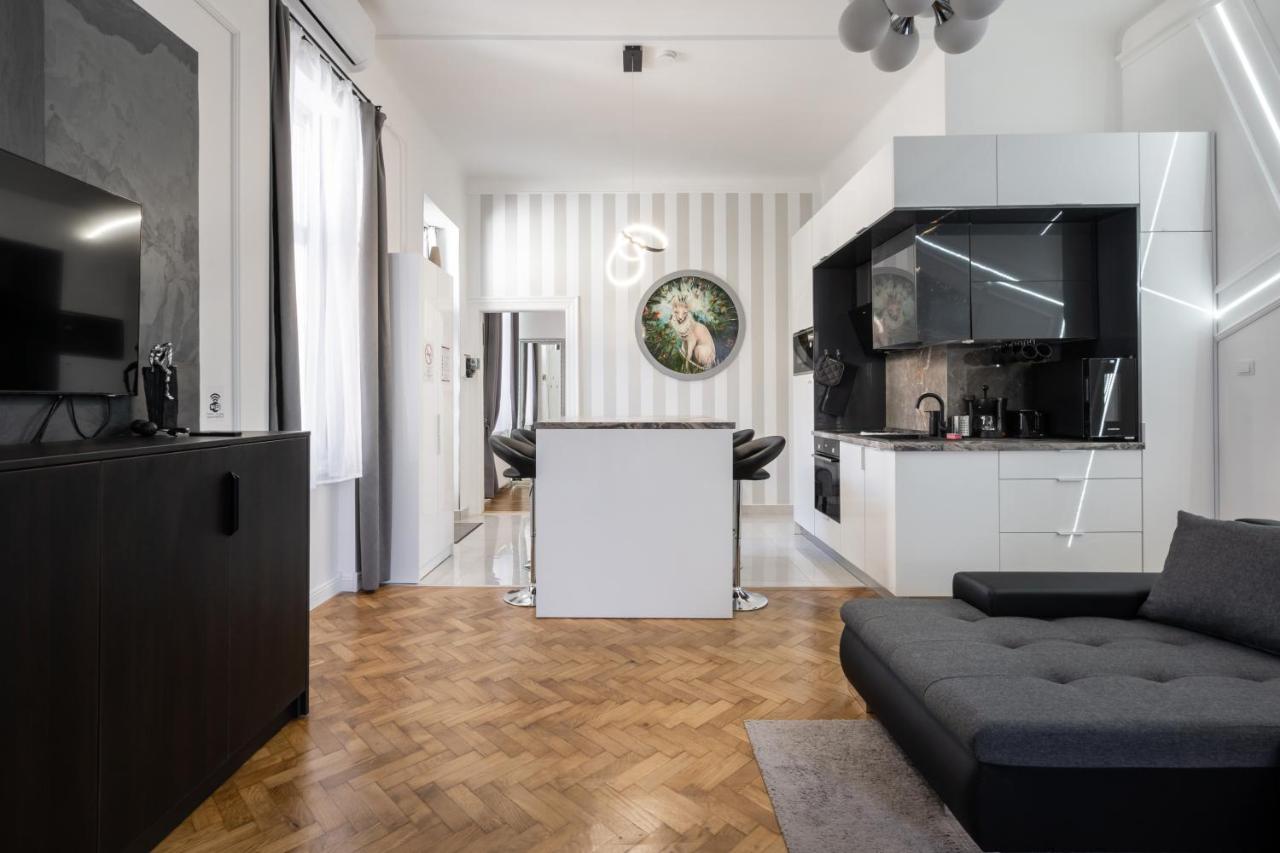 Galaxy Cube Apartment Budapest Exterior foto